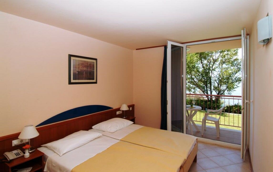 Tourist Settlement Brzet Hotel Omiš Buitenkant foto